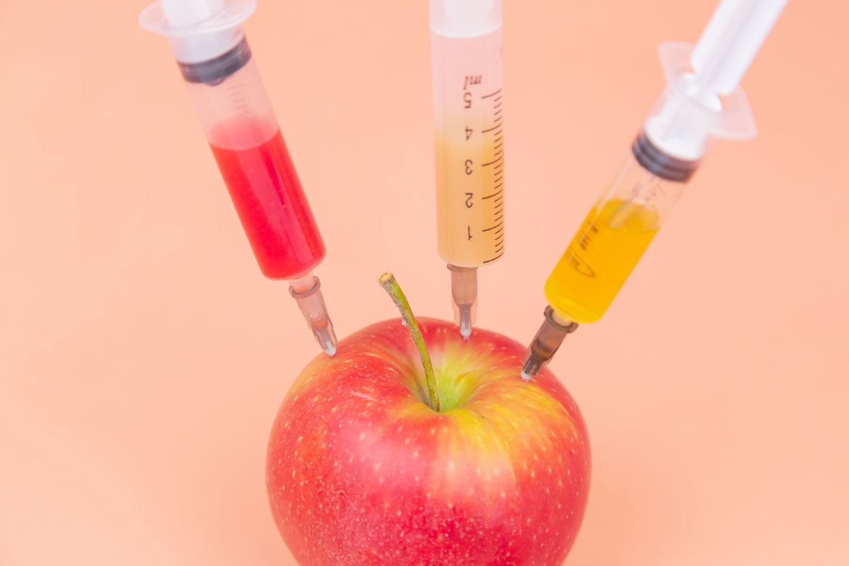 Allergie alimentari: frutta secca, uova e crostacei